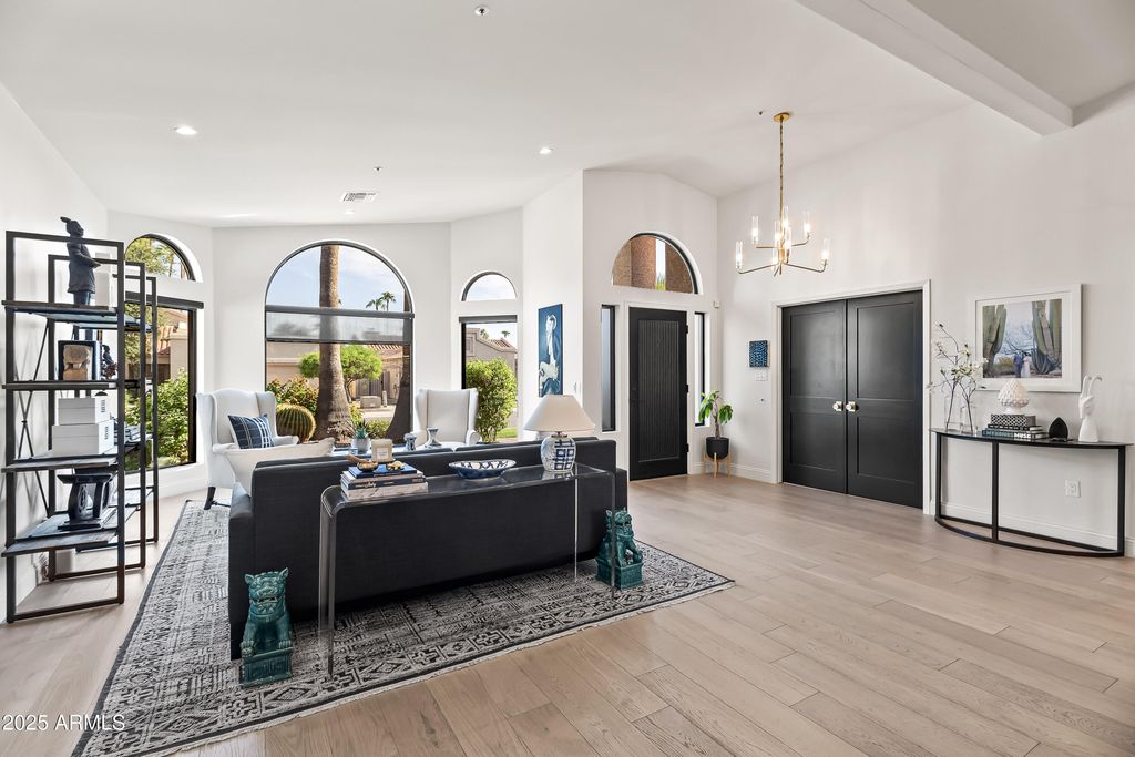 8720 E SAN VICENTE Drive, Scottsdale, AZ 85258