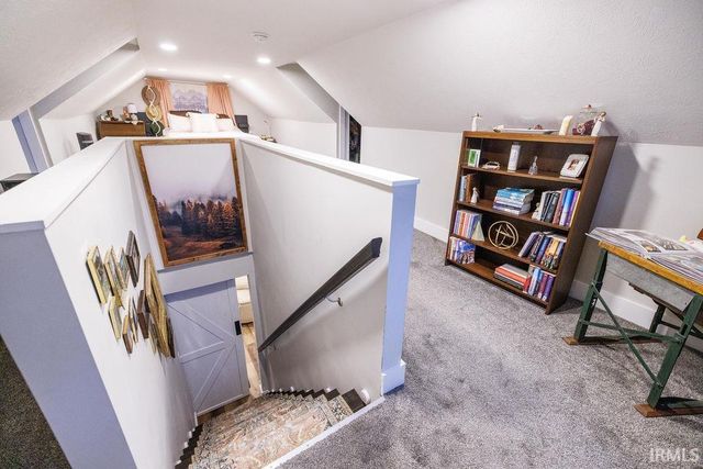 4826 N Love Lane, Bloomington, IN 47404