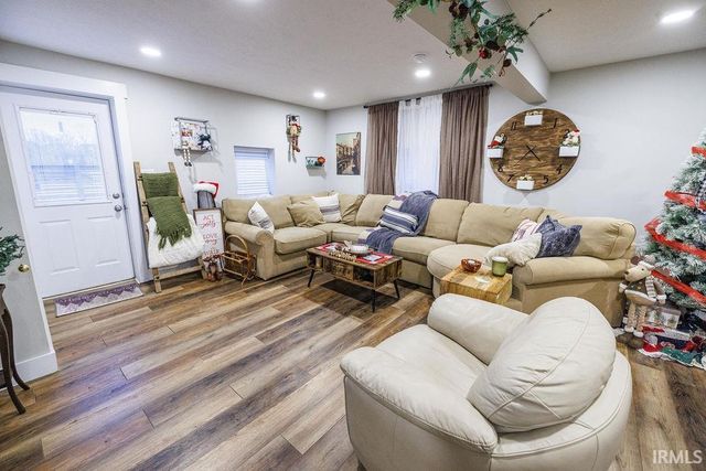 4826 N Love Lane, Bloomington, IN 47404