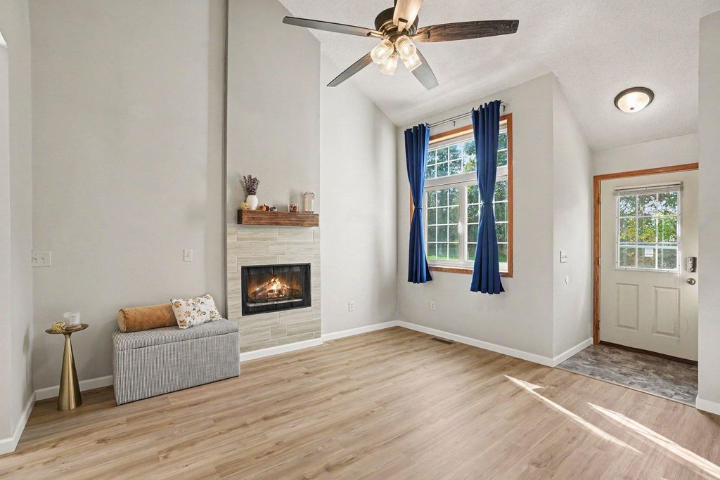 3598 131st Lane NW, Coon Rapids, MN 55448 — photo 2