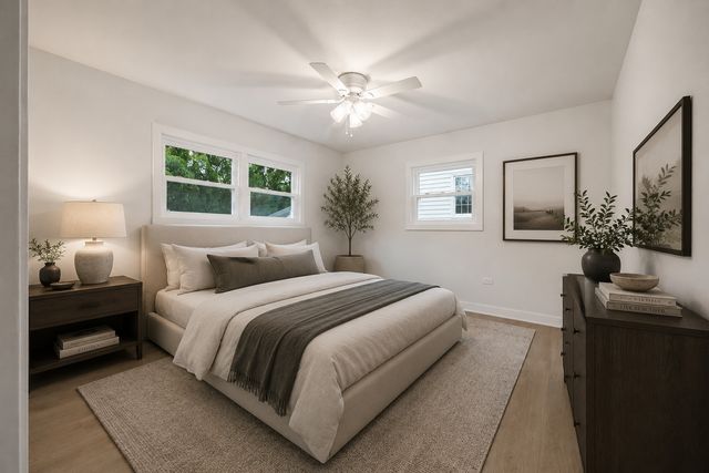6214 Pershing Avenue, Downers Grove, IL 60516