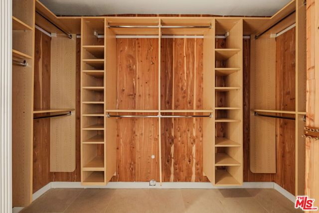 11411 Dona Lola Drive, Studio City (los Angeles), CA 91604