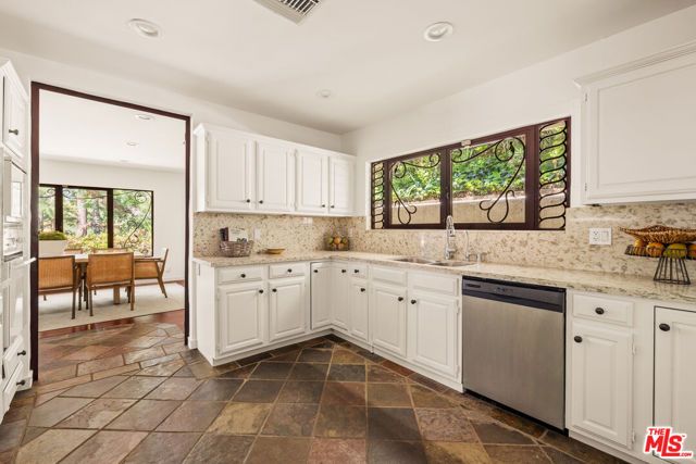 11411 Dona Lola Drive, Studio City (los Angeles), CA 91604