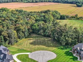 421 Knights Valley Court, O'fallon, MO 63366