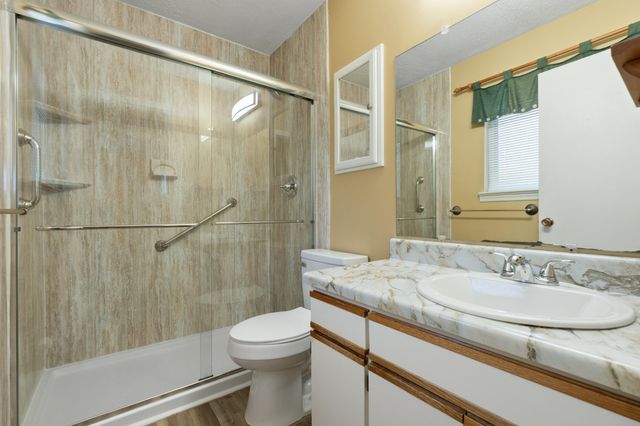 909 Chestnut Wood Lane, Chattanooga, TN 37421