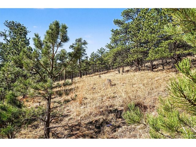 Rainbow Ln, Loveland, CO 80537