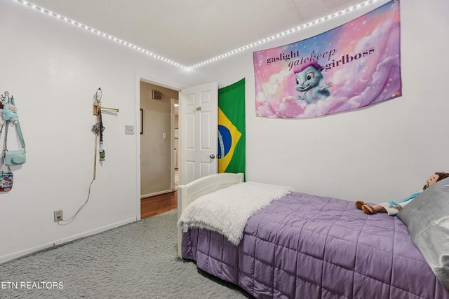 1429 Crestwood Drive, Louisville, TN 37777