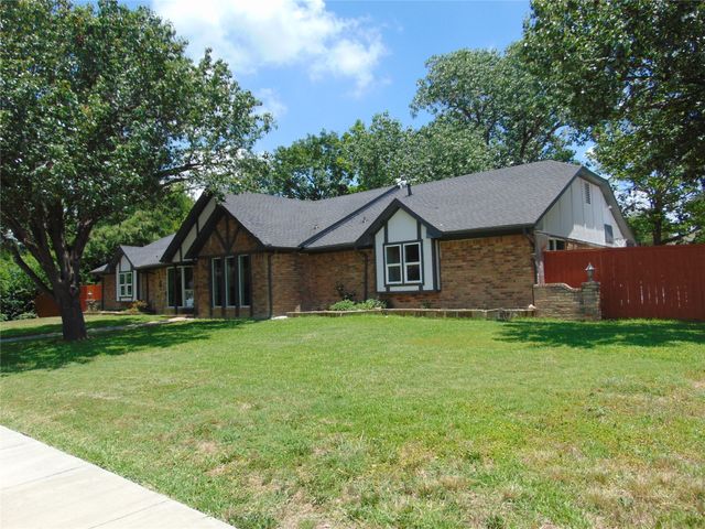 2714 Country Club Parkway, Garland, TX 75043