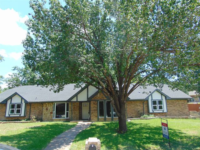 2714 Country Club Parkway, Garland, TX 75043