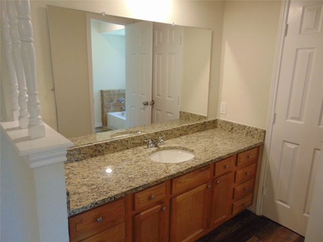 2714 Country Club Parkway, Garland, TX 75043
