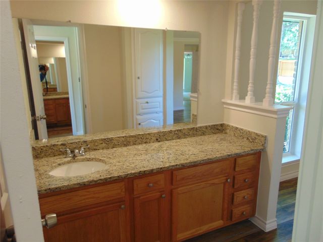 2714 Country Club Parkway, Garland, TX 75043