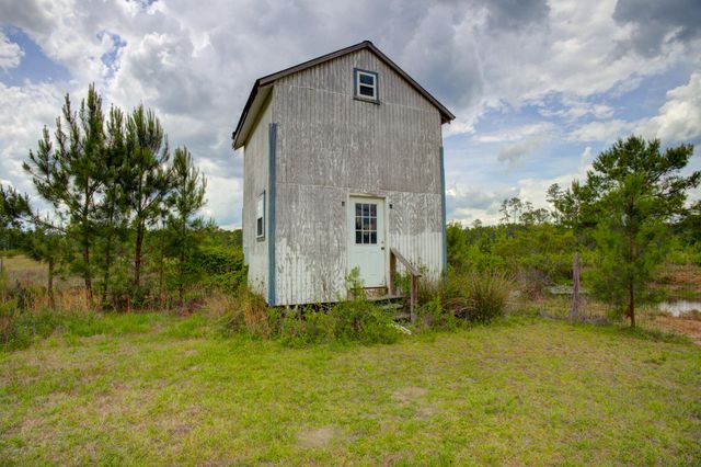 3034 French Santee Road, Jamestown, SC 29453
