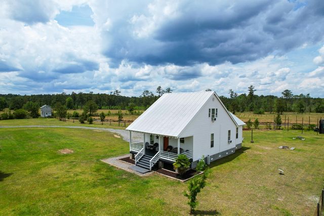 3034 French Santee Road, Jamestown, SC 29453