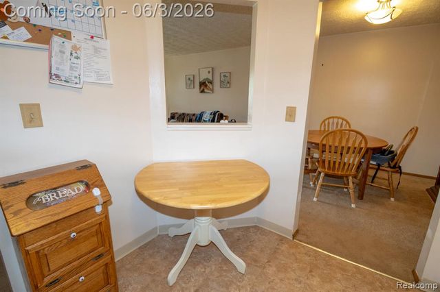 61200 Greenwood Drive, South Lyon, MI 48178