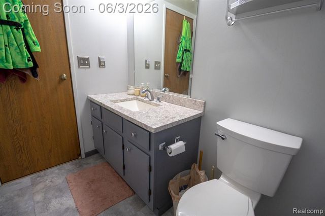 61200 Greenwood Drive, South Lyon, MI 48178