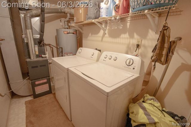61200 Greenwood Drive, South Lyon, MI 48178