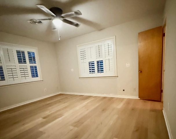 400 Giddings Lane, Brenham, TX 77833