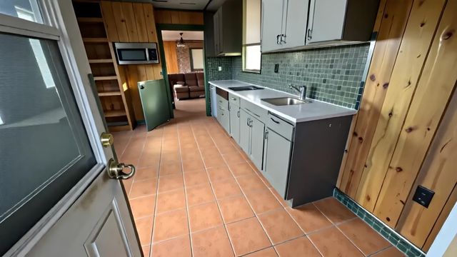 9751 Ernst Road, Coulterville, CA 95311