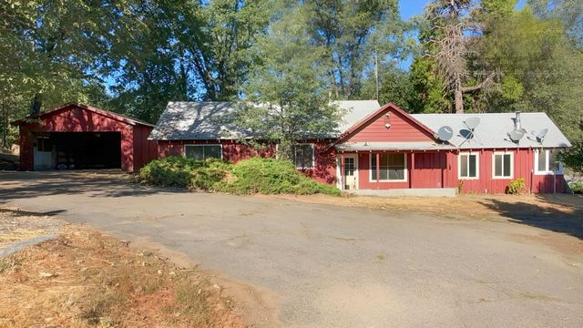 9751 Ernst Road, Coulterville, CA 95311