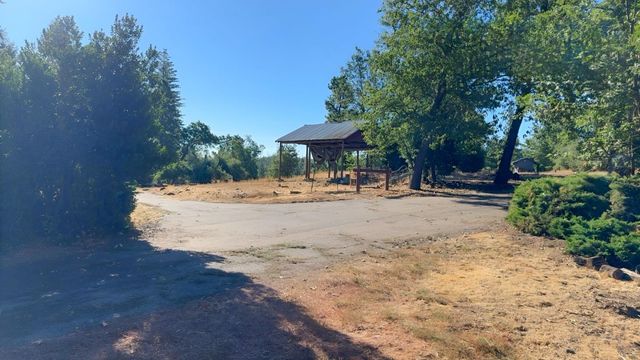 9751 Ernst Road, Coulterville, CA 95311