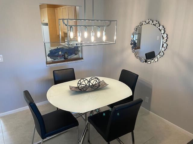 307 Lake Evelyn Drive, West Palm Beach, FL 33411