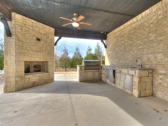 4226 Moorgate Court, Norman, OK 73072