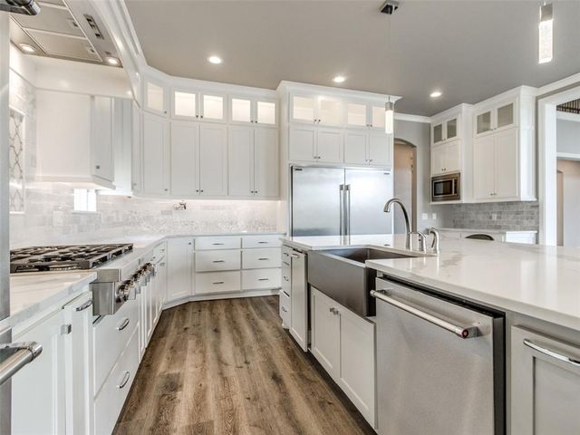 4226 Moorgate Court, Norman, OK 73072