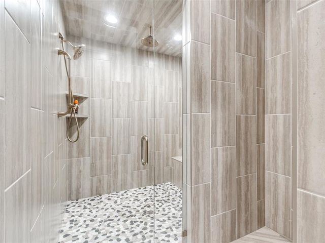 4226 Moorgate Court, Norman, OK 73072