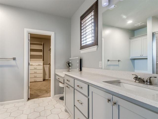 4226 Moorgate Court, Norman, OK 73072