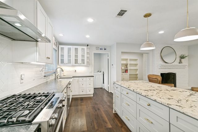 710 Brentwood Lane, Richardson, TX 75080