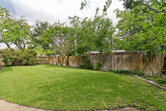 710 Brentwood Lane, Richardson, TX 75080