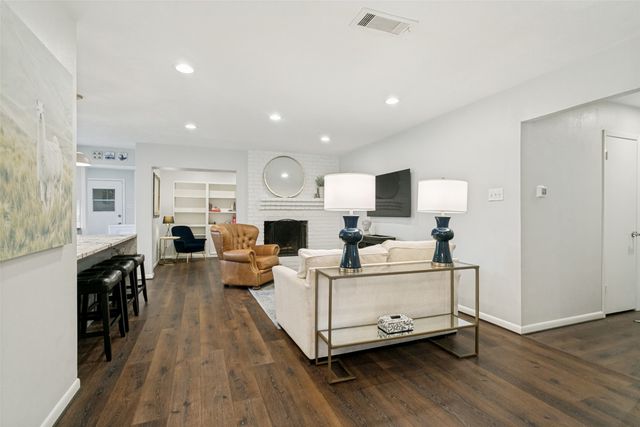 710 Brentwood Lane, Richardson, TX 75080