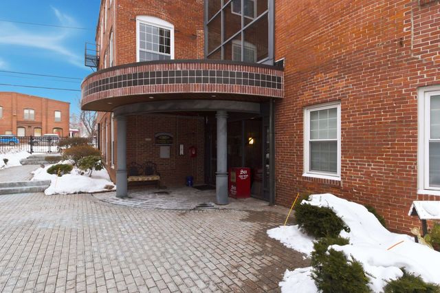 66 Landing Ln Unit 309, Laconia, NH 03246