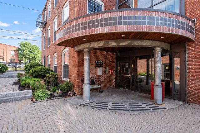 66 Landing Ln Unit 309, Laconia, NH 03246