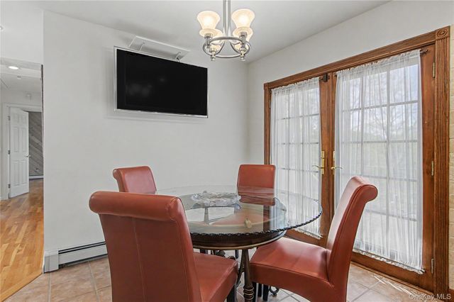 24 Richard Road, Mahopac, NY 10541