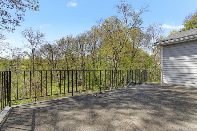 24 Richard Road, Mahopac, NY 10541