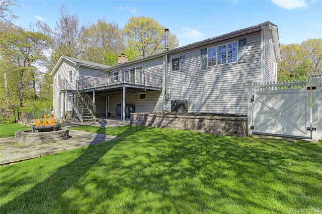 24 Richard Road, Mahopac, NY 10541