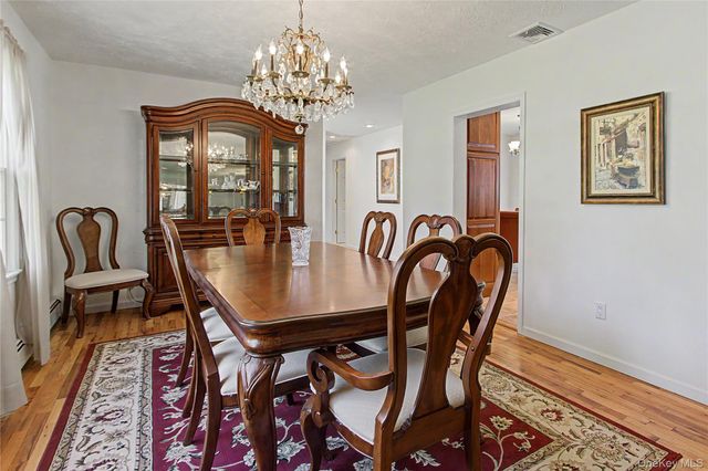 24 Richard Road, Mahopac, NY 10541