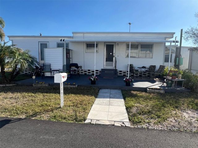 12674 SEMINOLE BOULEVARD M14, Largo, FL 33778