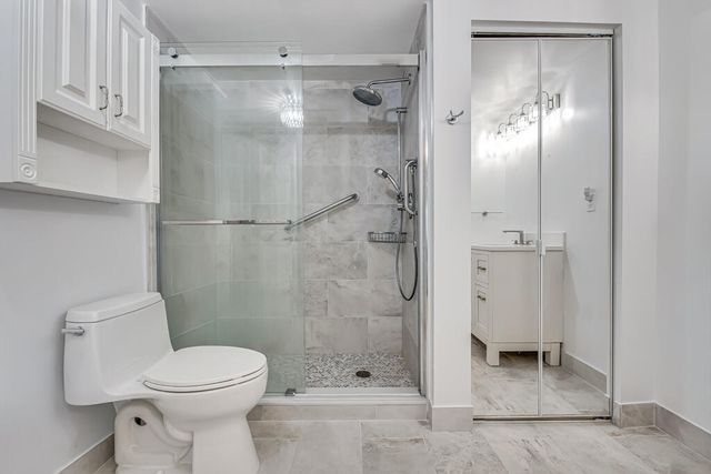2105 Lavers Circle 306, Delray Beach, FL 33444