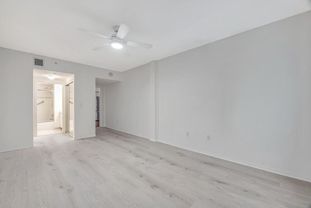 2105 Lavers Circle 306, Delray Beach, FL 33444