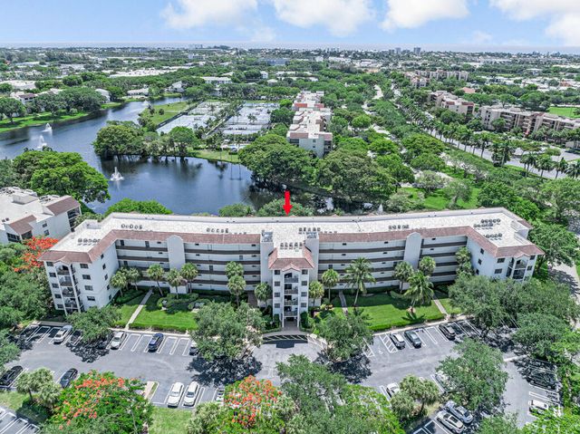 2105 Lavers Circle 306, Delray Beach, FL 33444