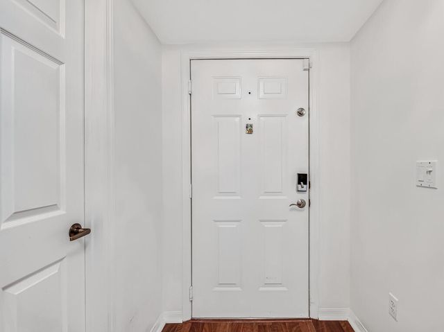 2105 Lavers Circle 306, Delray Beach, FL 33444