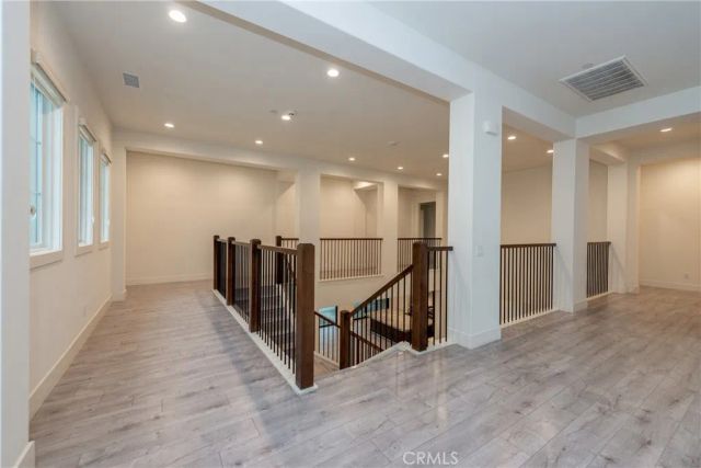 93 Spacial, Irvine, CA 92618