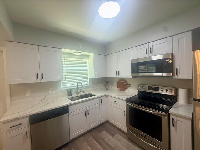 8350 BURGUNDY DRIVE N, Pinellas Park, FL 33781
