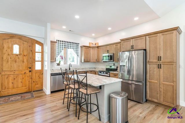 3270 Hamlin Road, Lizella, GA 31052