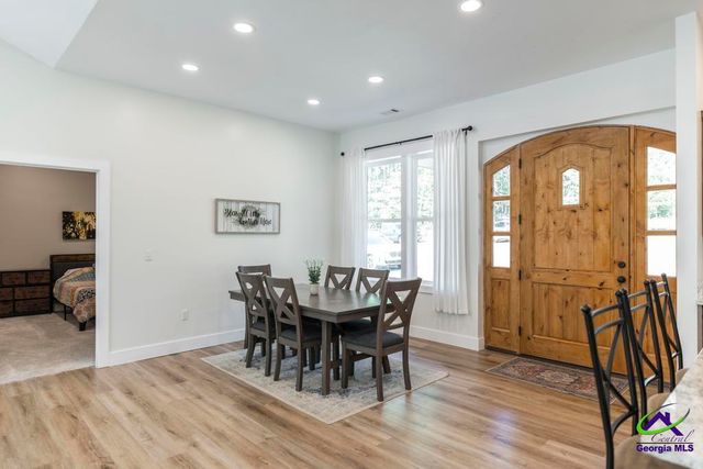 3270 Hamlin Road, Lizella, GA 31052