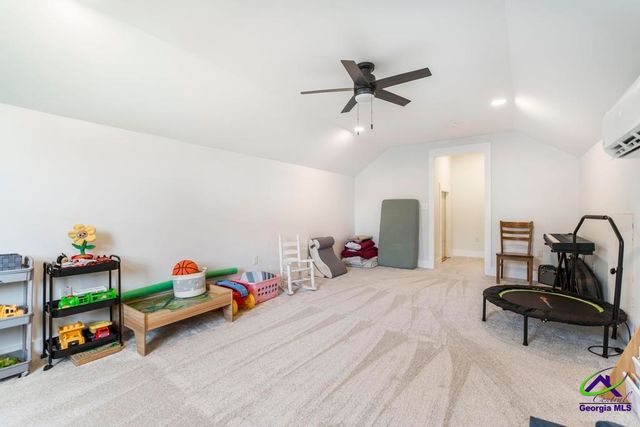 3270 Hamlin Road, Lizella, GA 31052