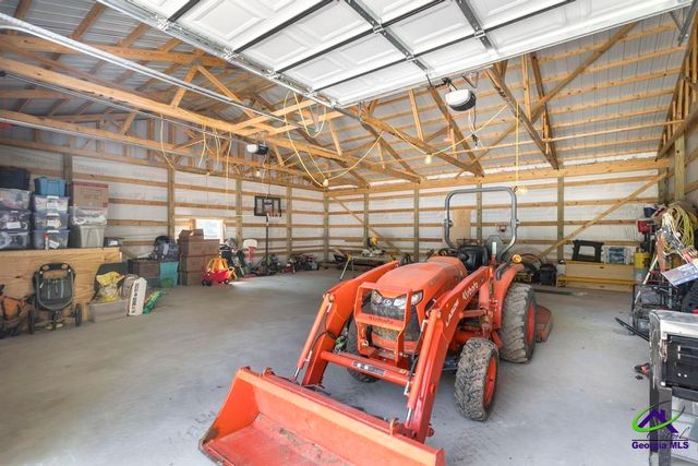 3270 Hamlin Road, Lizella, GA 31052
