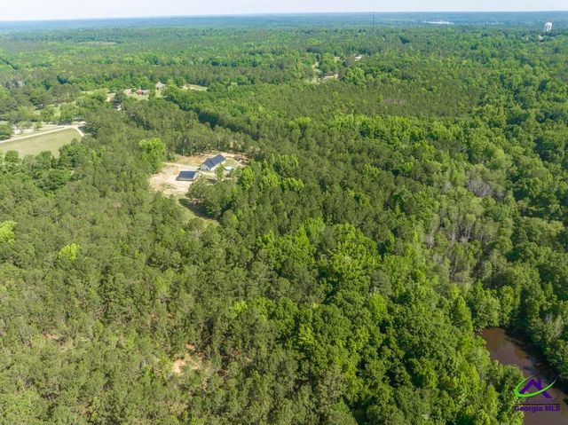 3270 Hamlin Road, Lizella, GA 31052